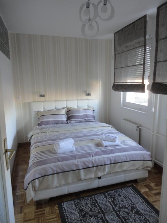 Apartment Arena White Belgrado Habitación foto